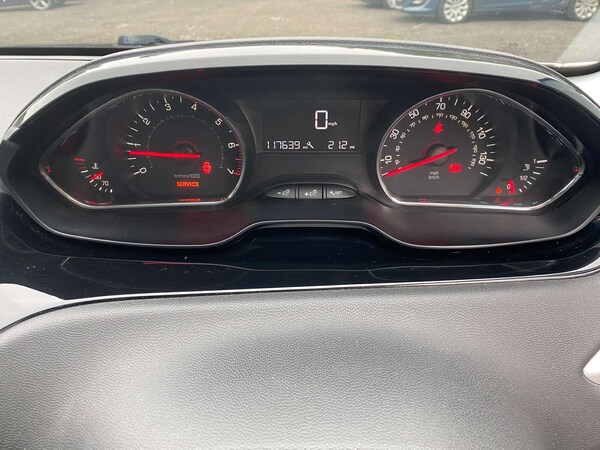 Used Peugeot 208 2013 for sale - 76280325: Photo 23