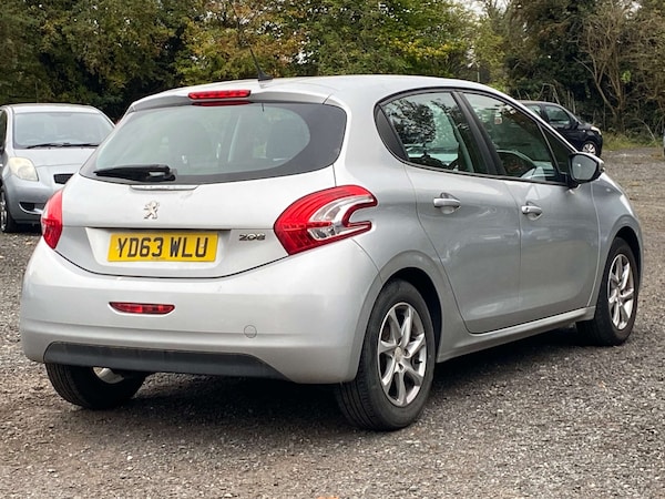 Used Peugeot 208 2013 for sale - 76280325: Photo 7