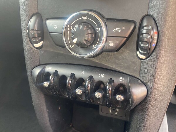 Used MINI Hatch 2010 for sale - 75017714: Photo 28