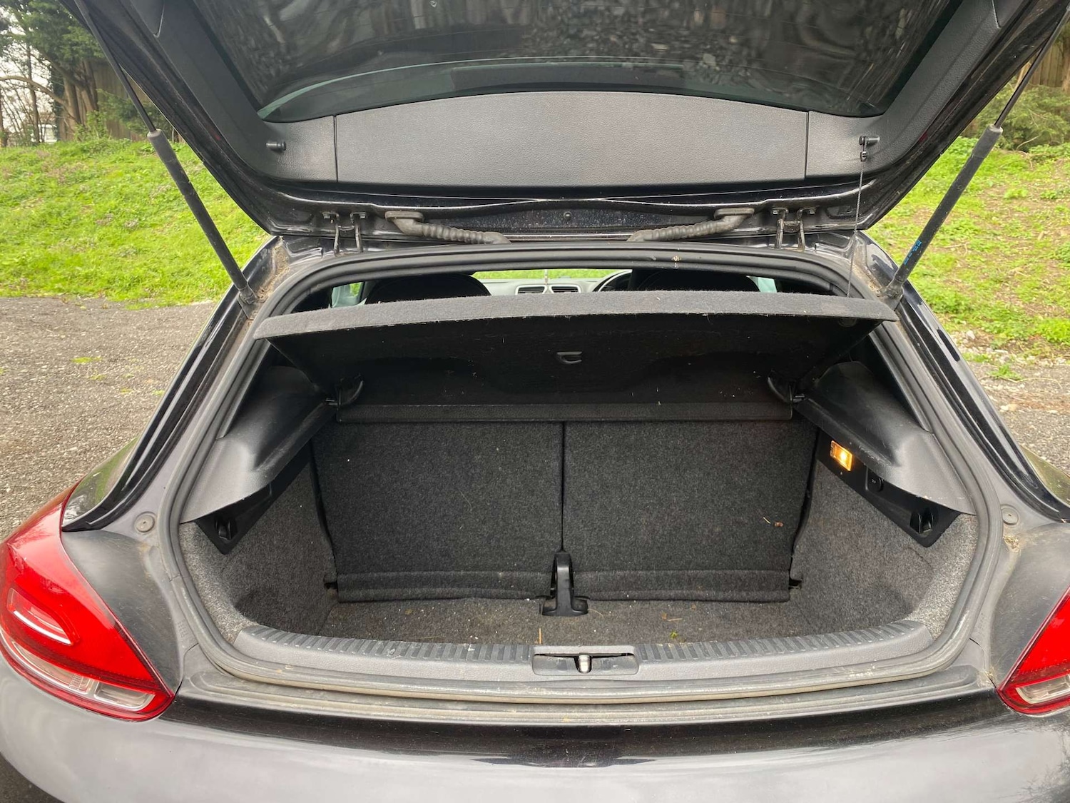 Used Volkswagen Scirocco 2009 for sale - 78094440: Photo 10