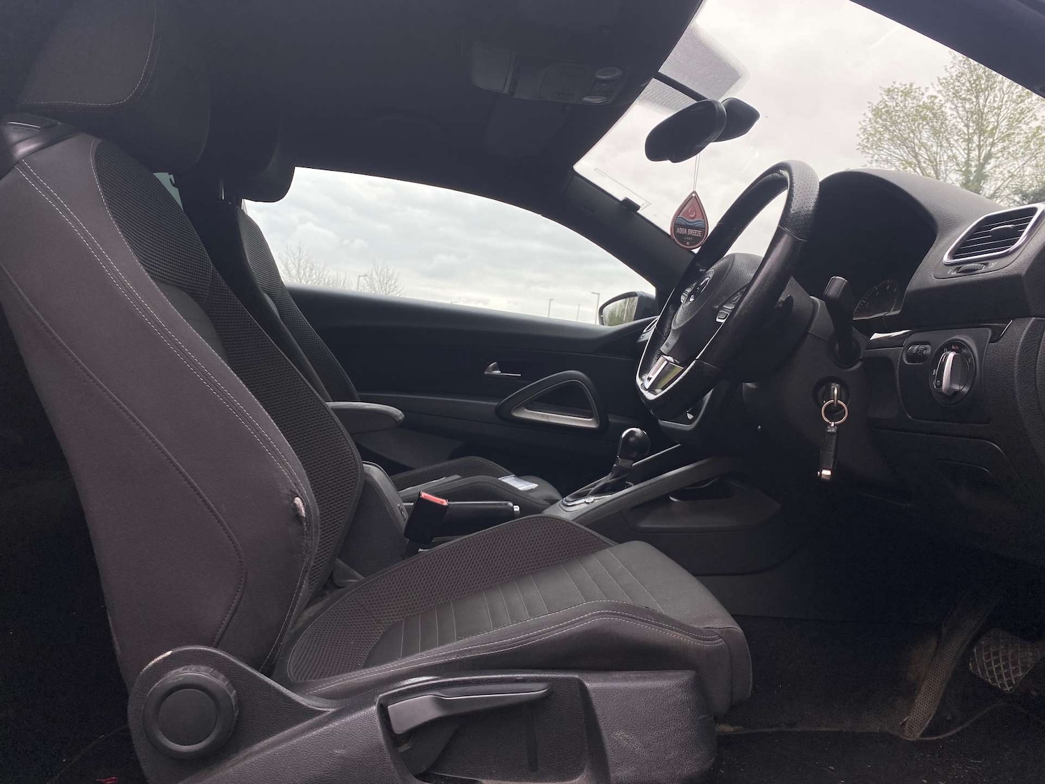 Used Volkswagen Scirocco 2009 for sale - 78094440: Photo 11