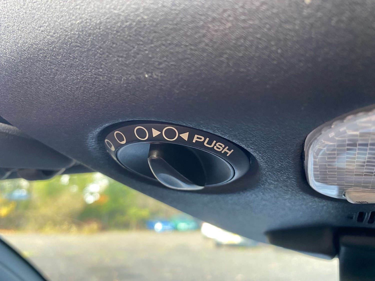 Used Citroen C3 Pluriel 2008 for sale - 77477824: Photo 19