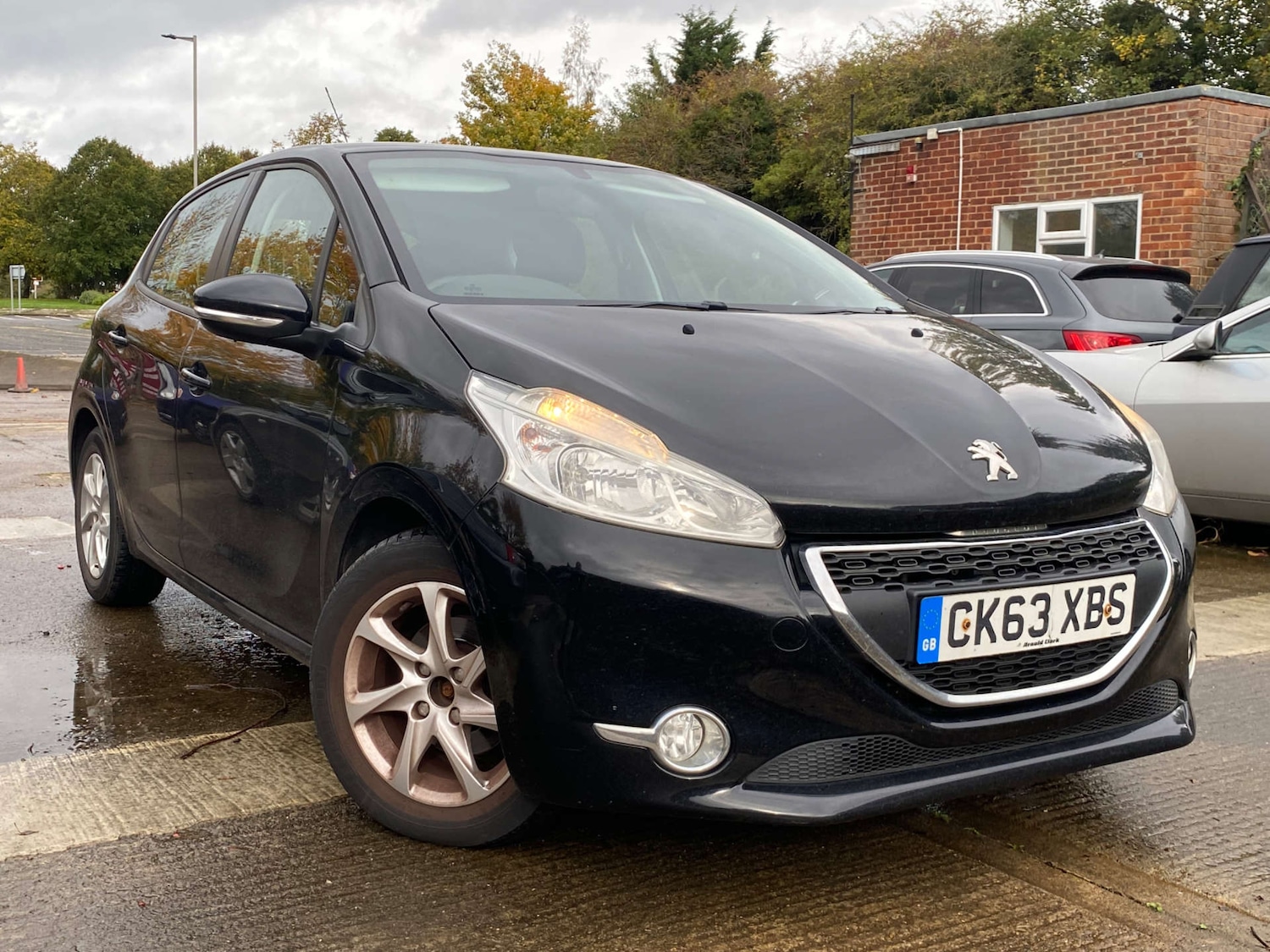 Used Peugeot 208 2014 for sale - 76333094: Photo 1