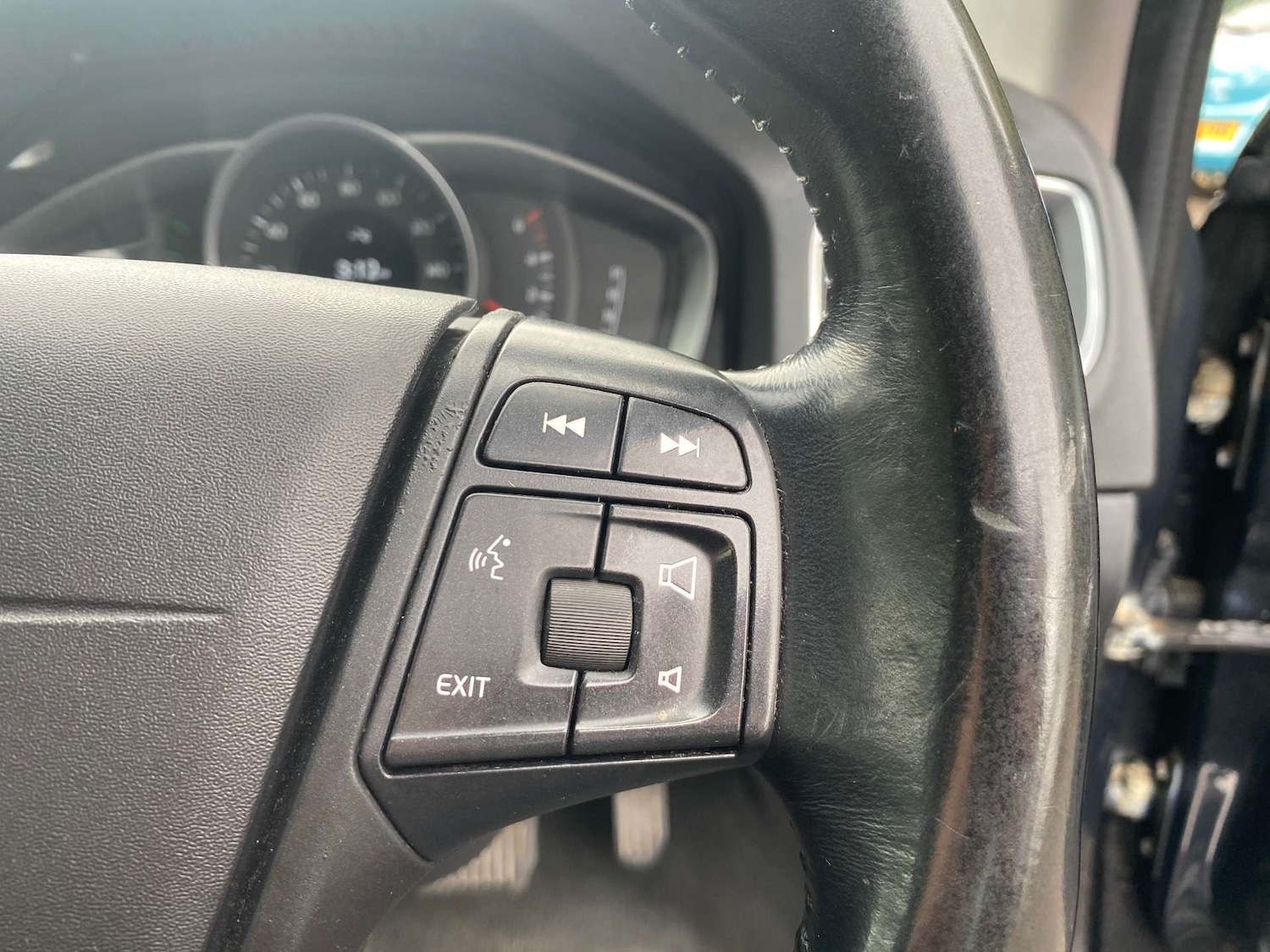 Vehicle 27