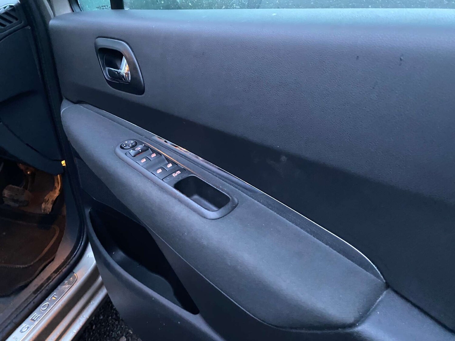 Used Peugeot 5008 2015 for sale - 76751446: Photo 24