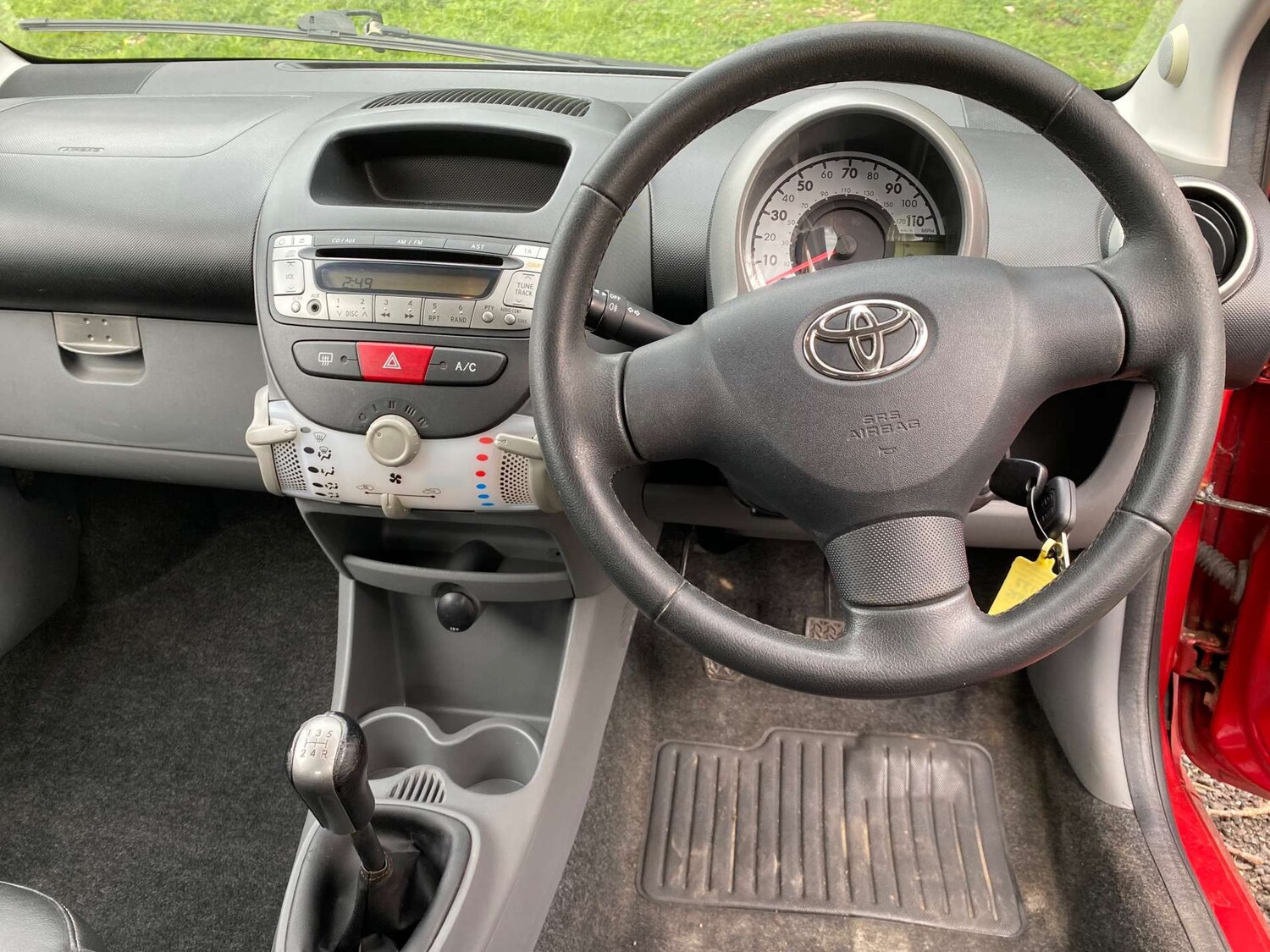 Used Toyota AYGO 2011 for sale - 78031092: Photo 18