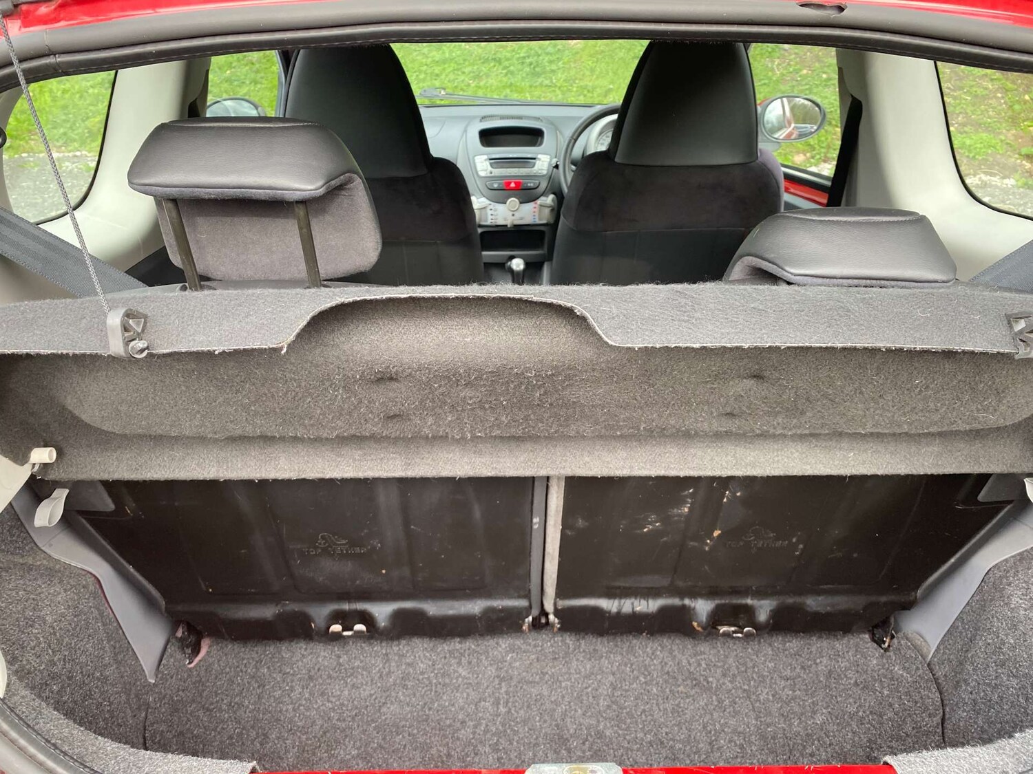 Used Toyota AYGO 2011 for sale - 78031092: Photo 8