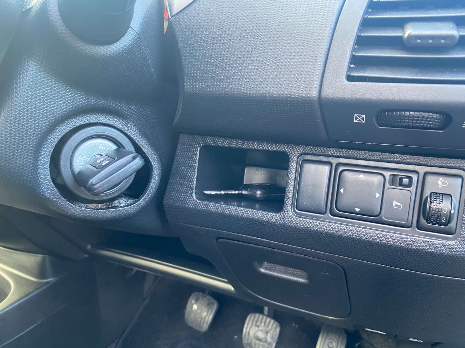 Used Nissan Micra 2009 for sale - 77234079: Photo 24