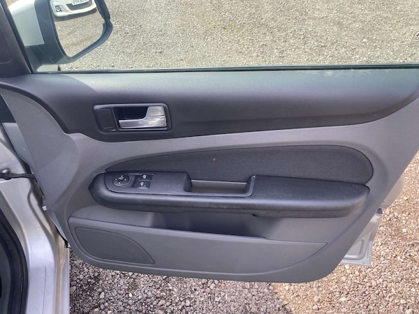 Used Ford Focus 2008 for sale - 76278245: Photo 23