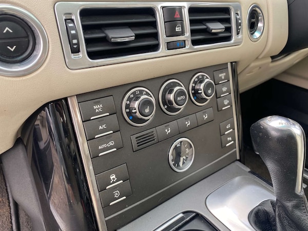 Used Land Rover Range Rover 2009 for sale - 75643005: Photo 18