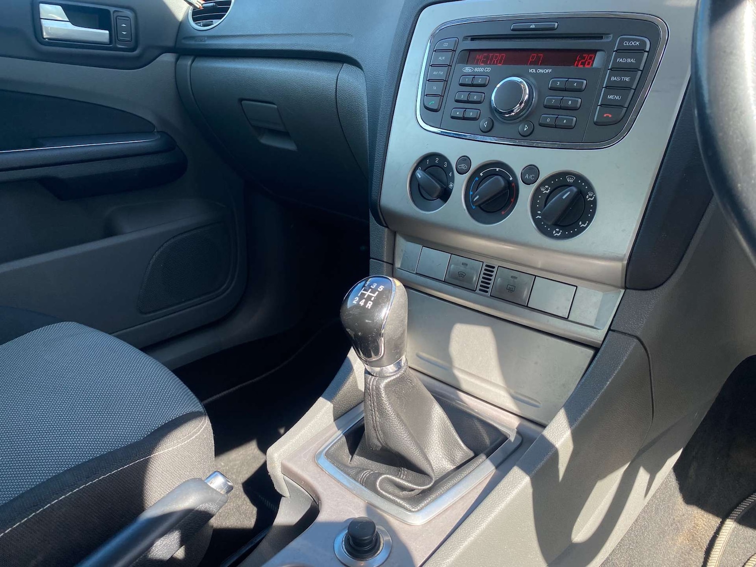 Used Ford Focus 2010 for sale - 78152412: Photo 16