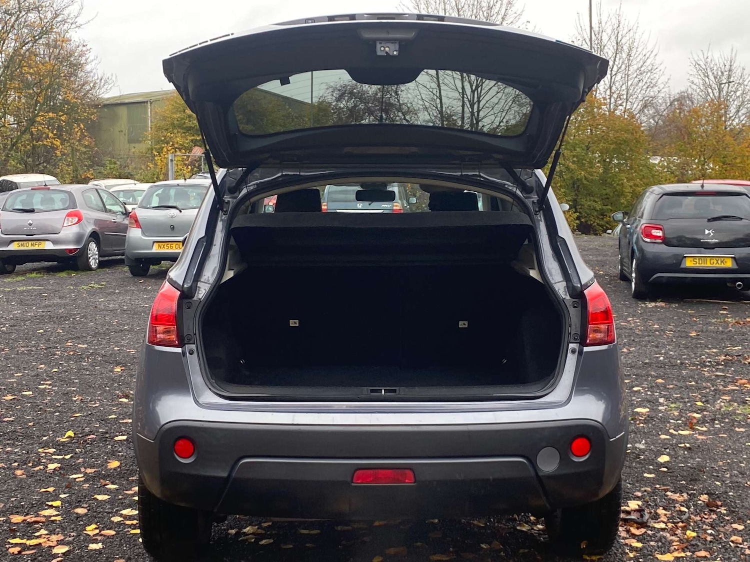 Used Nissan Qashqai 2010 for sale - 76544277: Photo 9