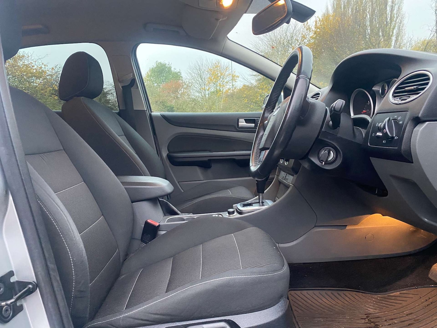 Used Ford Focus 2008 for sale - 76544290: Photo 11