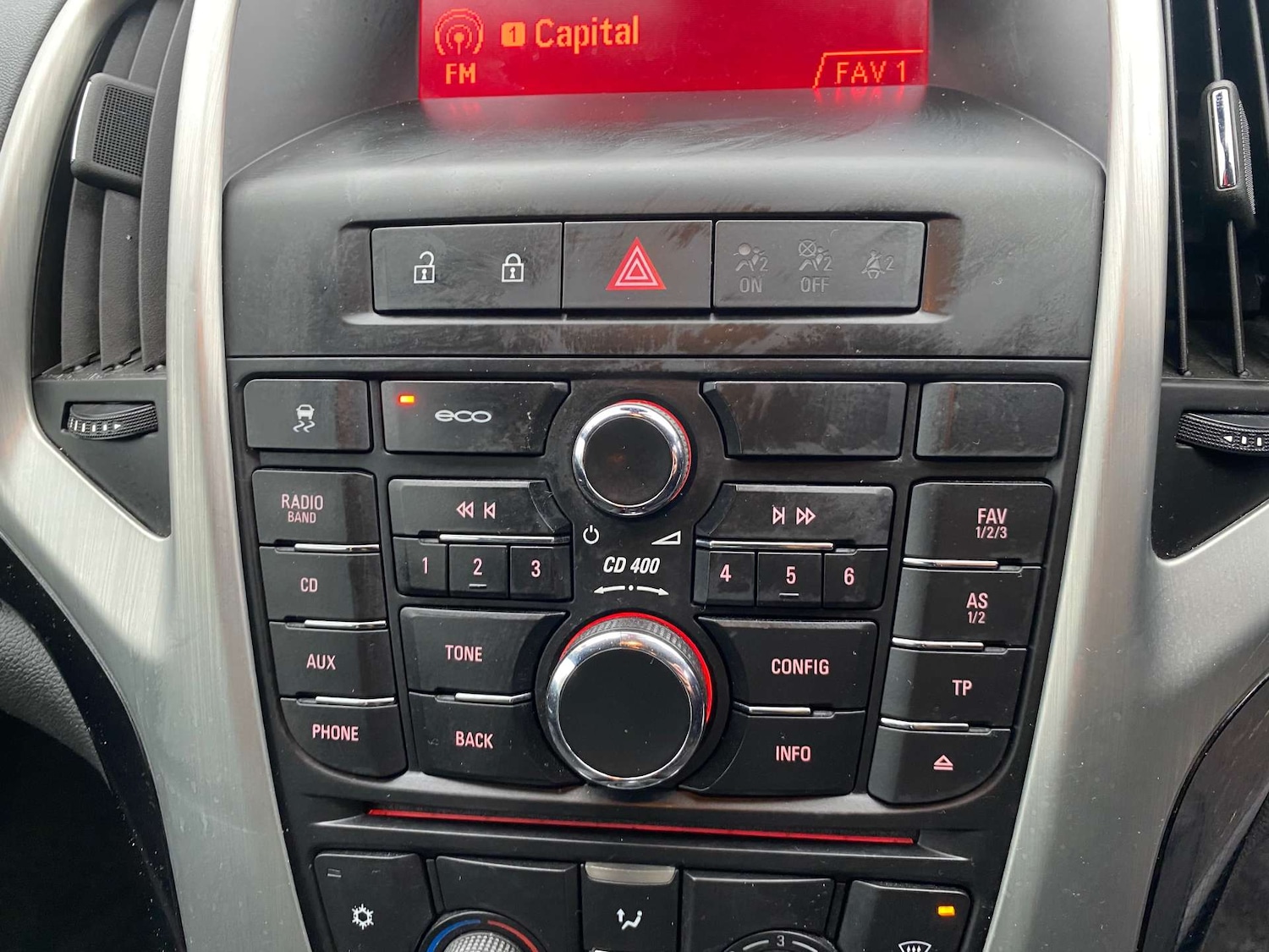 Used Vauxhall Astra 2011 for sale - 77492535: Photo 25