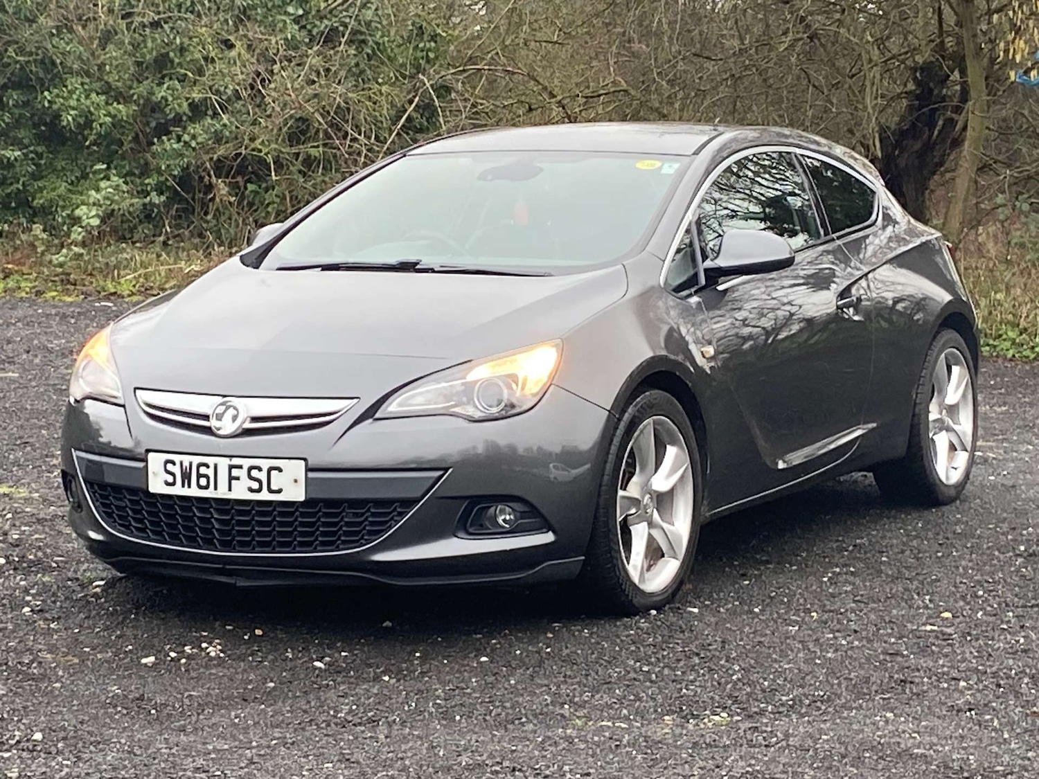 Used Vauxhall Astra 2011 for sale - 77492535: Photo 3