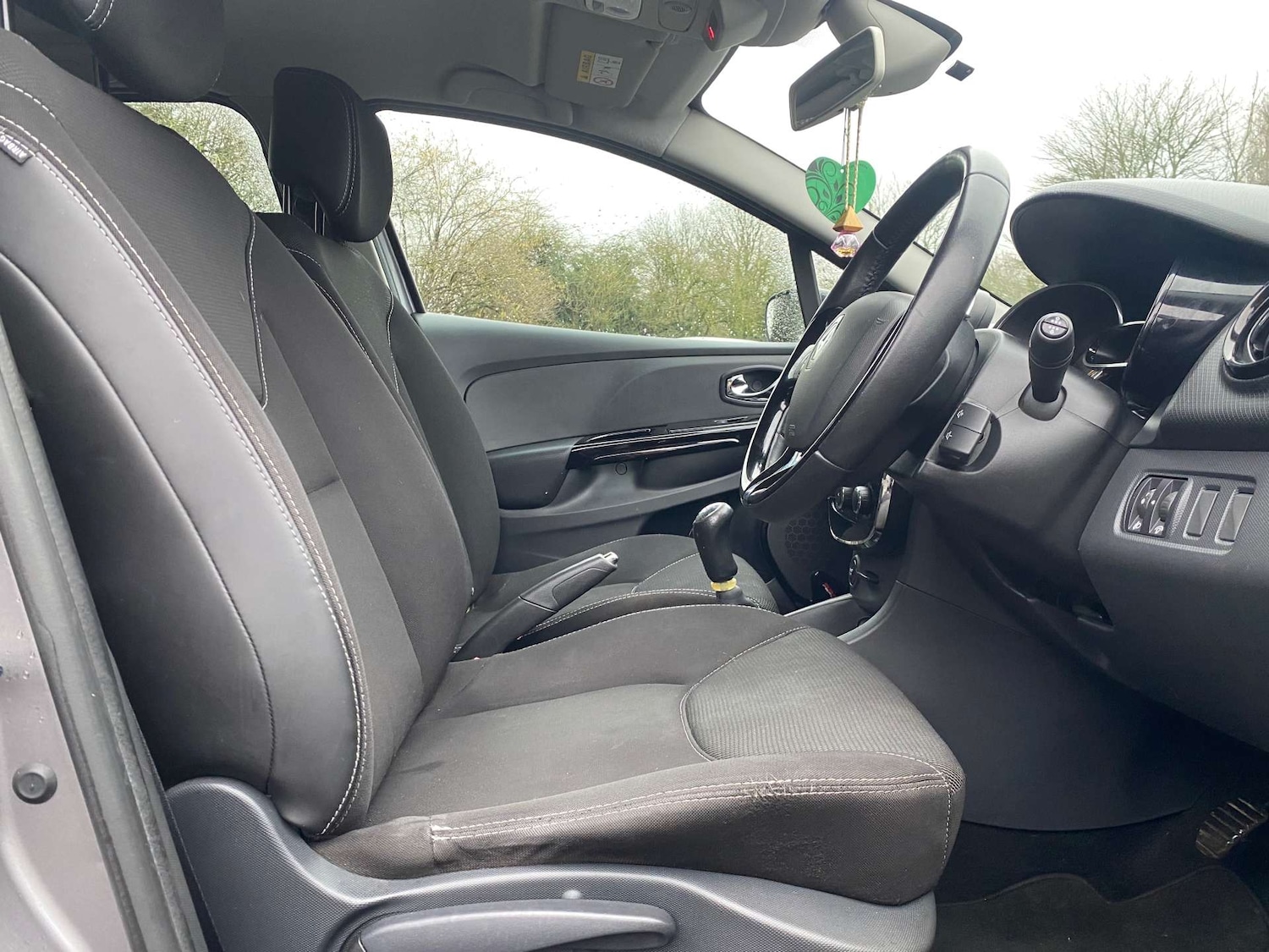 Used Renault Clio 2014 for sale - 77476428: Photo 11