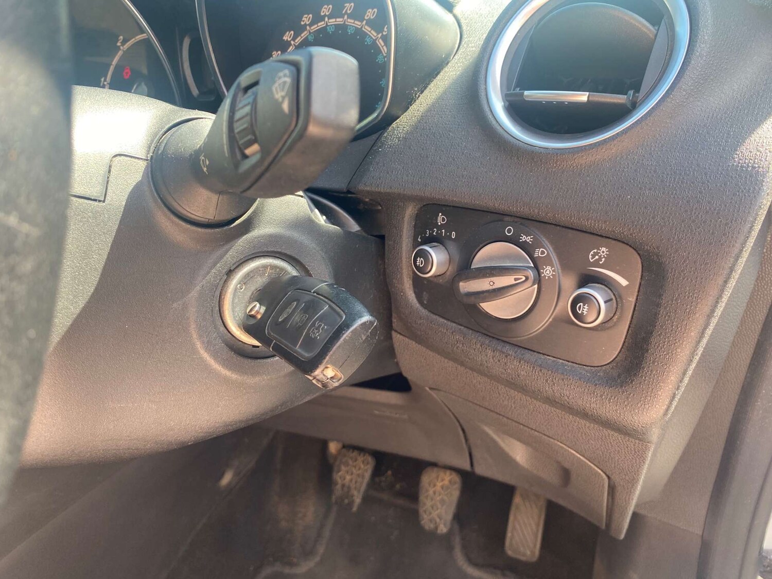 Vehicle 21