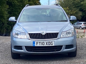 Used Skoda Octavia 2010 for sale - 75877729: Photo