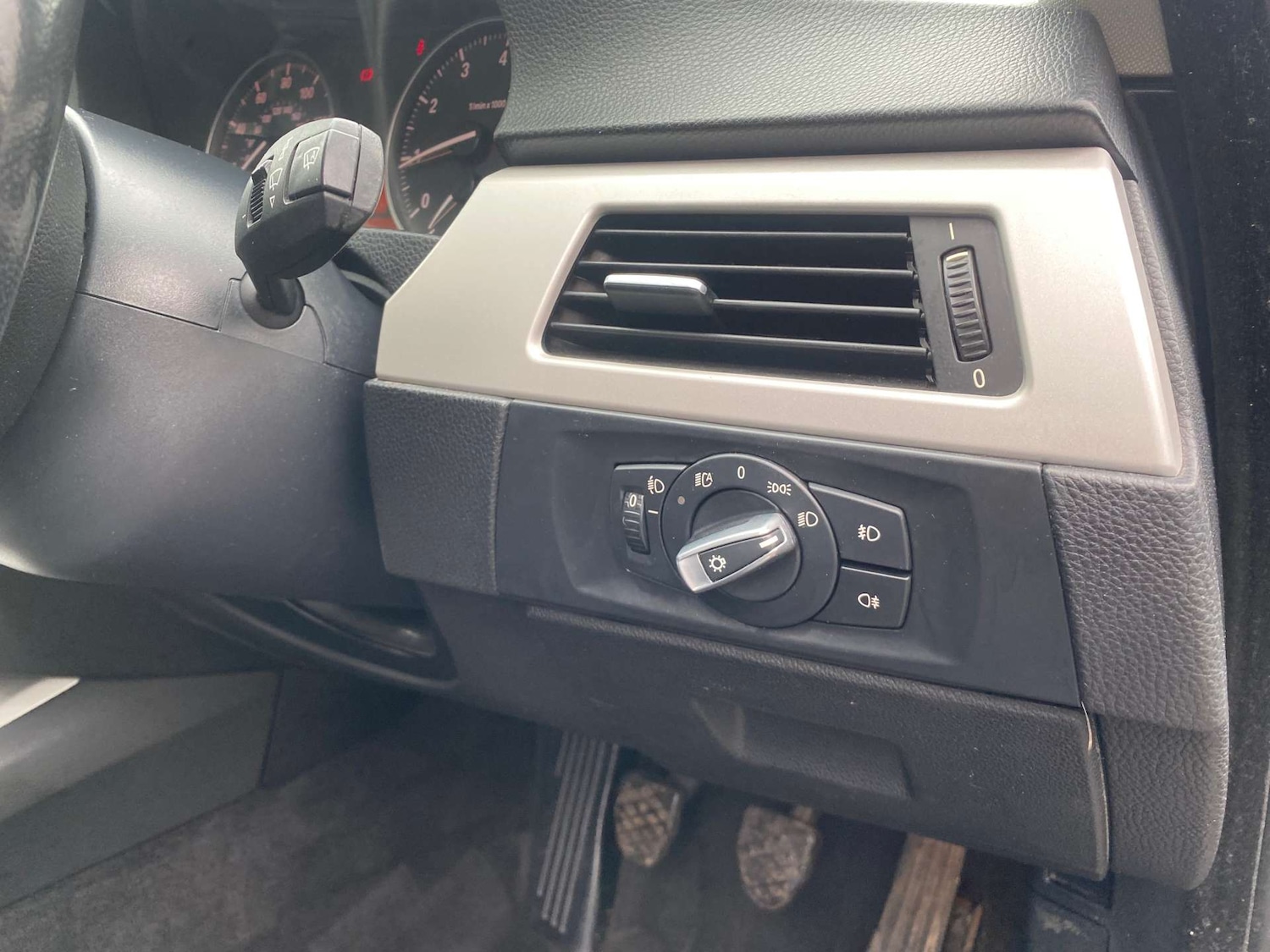 Used BMW 3 Series 2010 for sale - 77778197: Photo 31