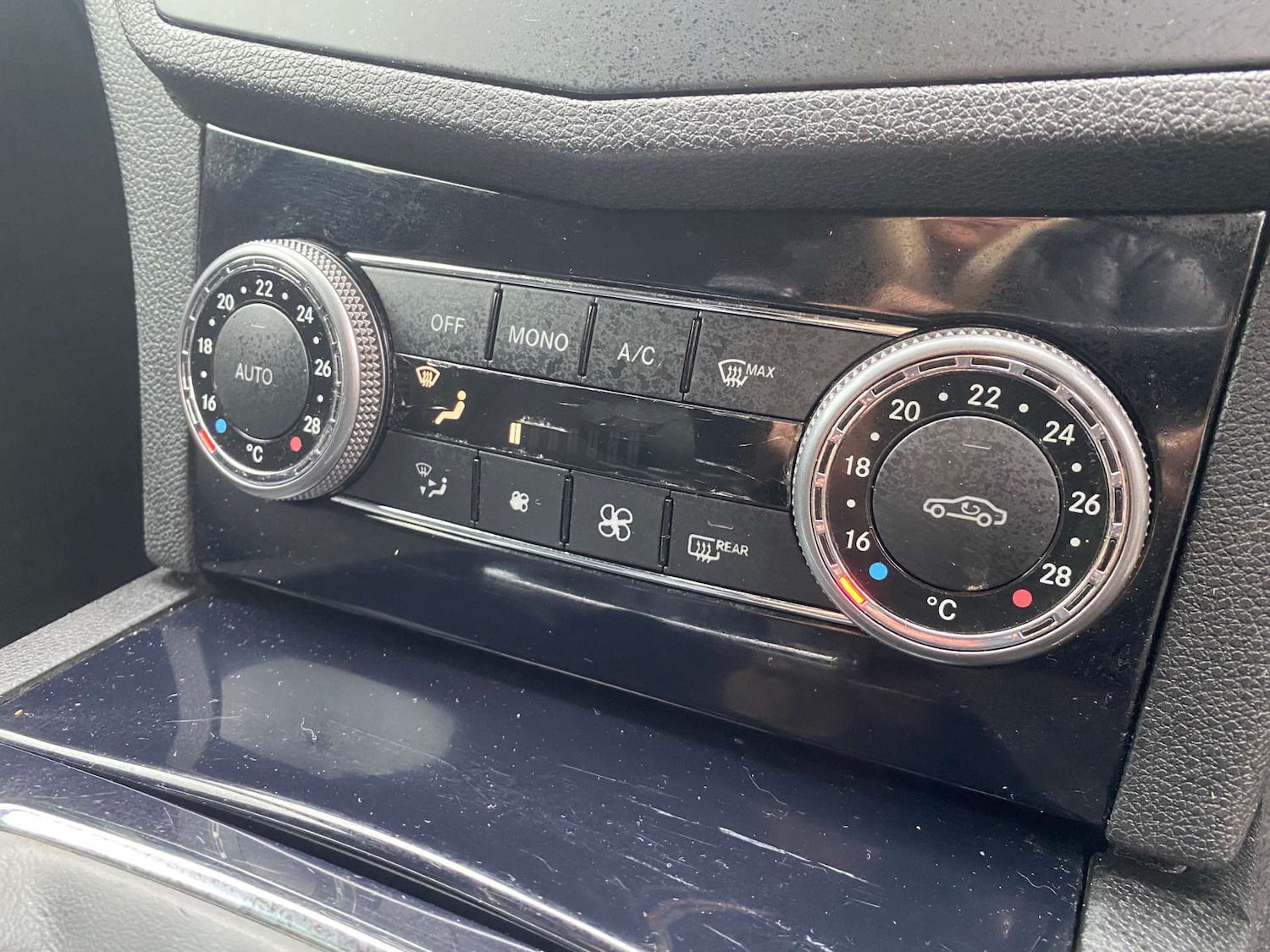 Used Mercedes-Benz C Class 2008 for sale - 77968979: Photo 16