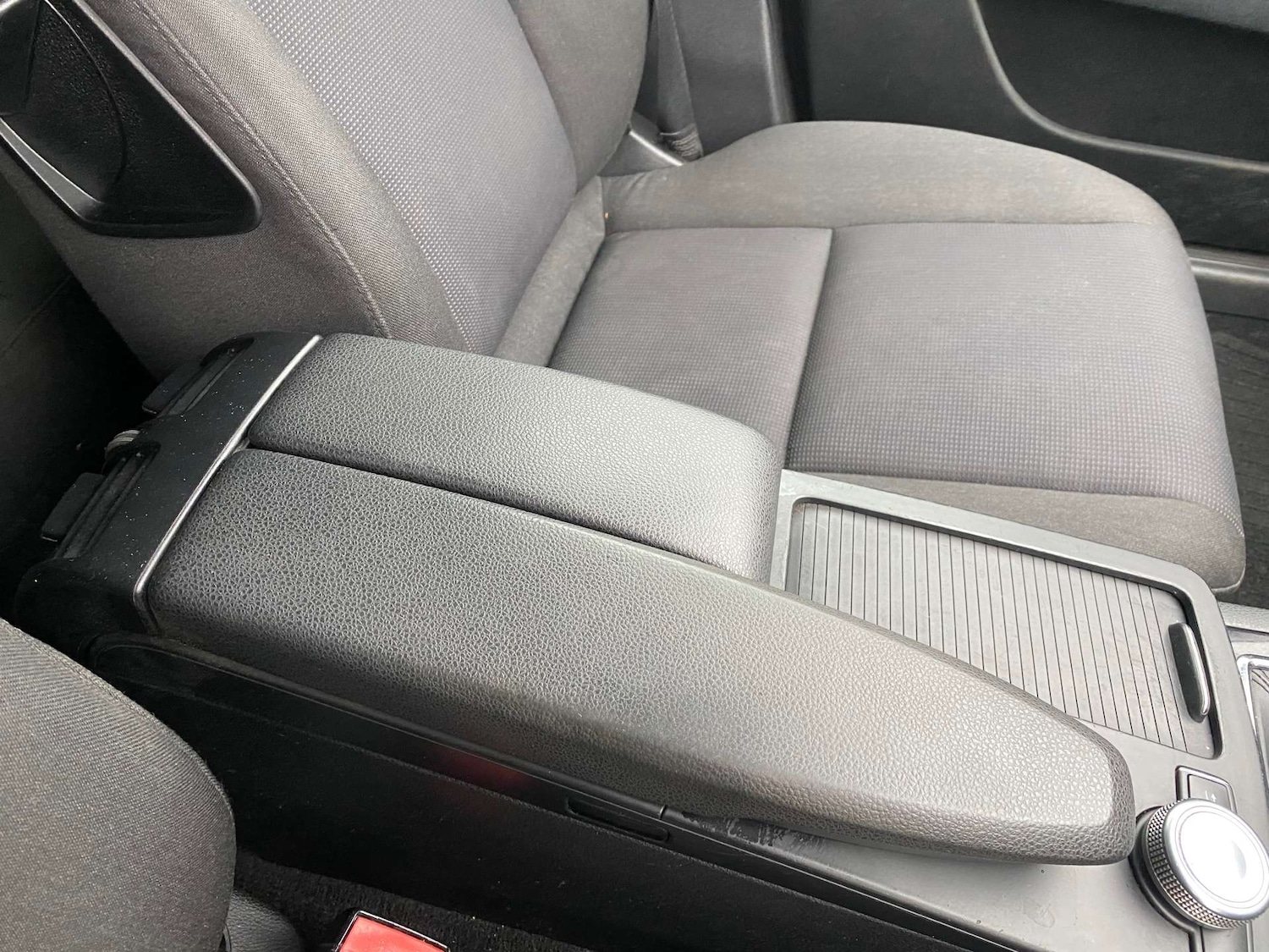 Used Mercedes-Benz C Class 2008 for sale - 77968979: Photo 17