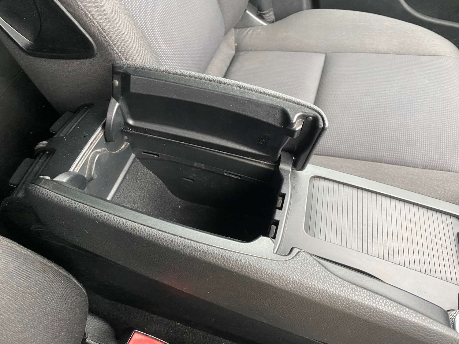 Used Mercedes-Benz C Class 2008 for sale - 77968979: Photo 18