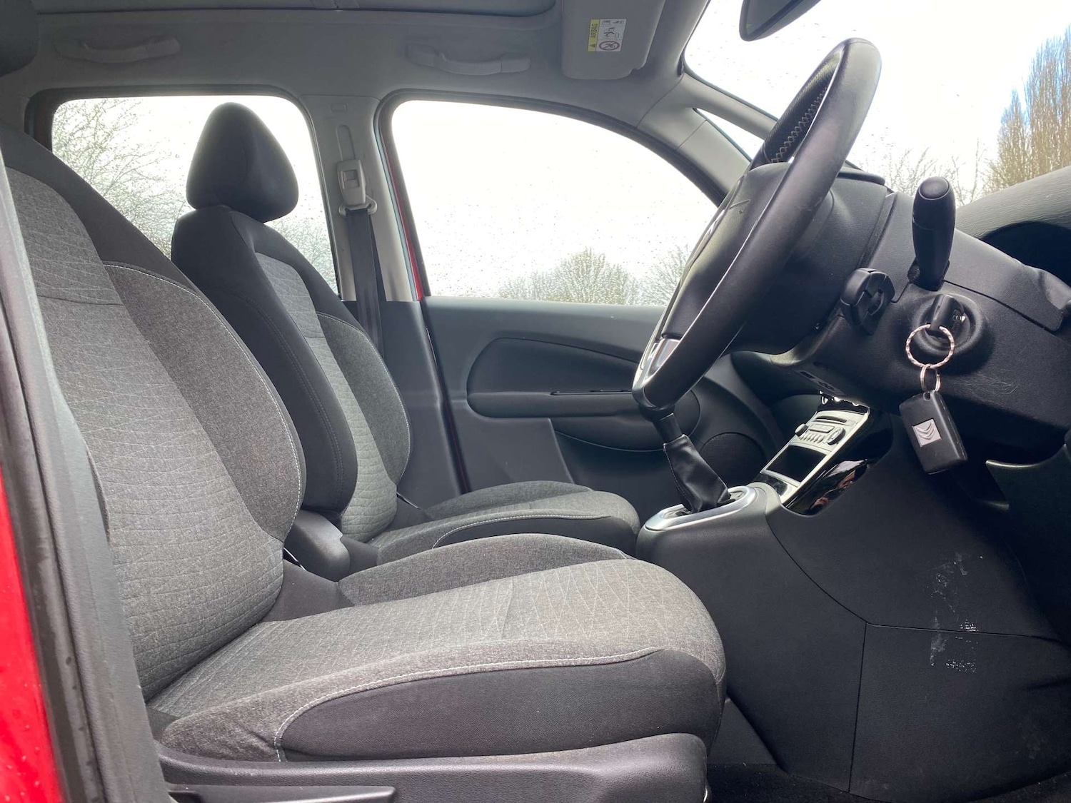 Used Citroen C3 Picasso 2016 for sale - 76971043: Photo 11