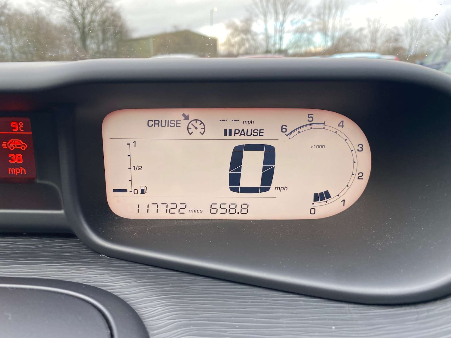 Used Citroen C3 Picasso 2016 for sale - 76971043: Photo 20