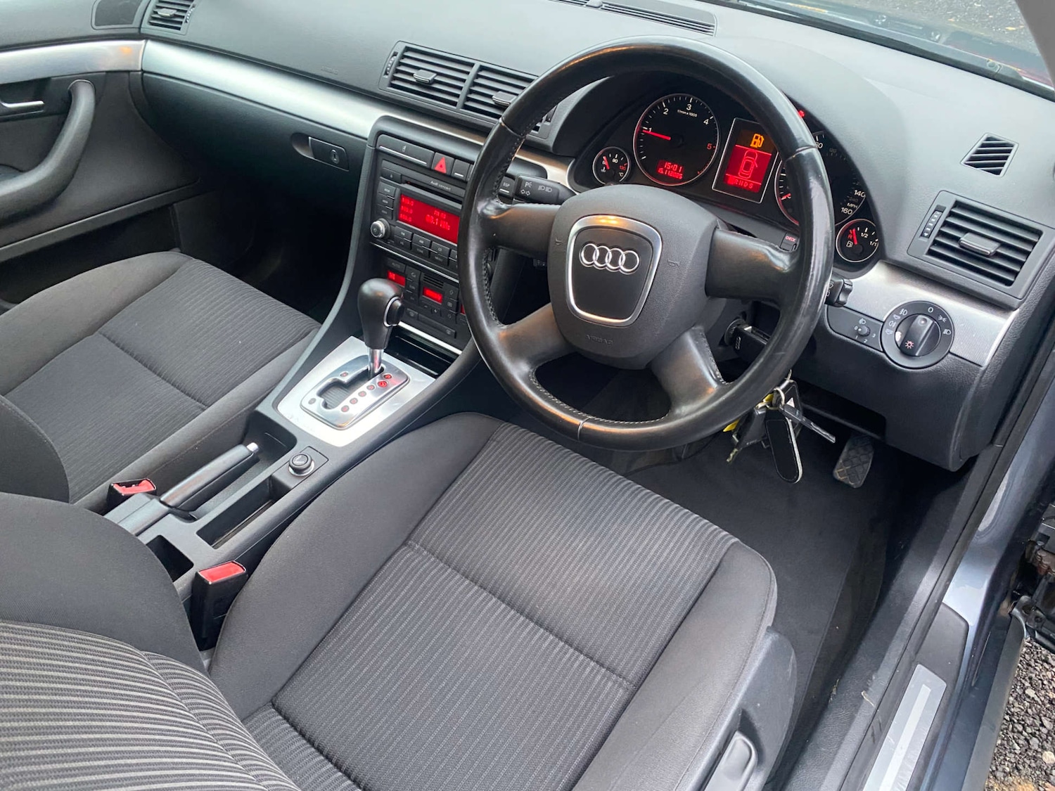 Used Audi A4 2007 for sale - 76625882: Photo 14