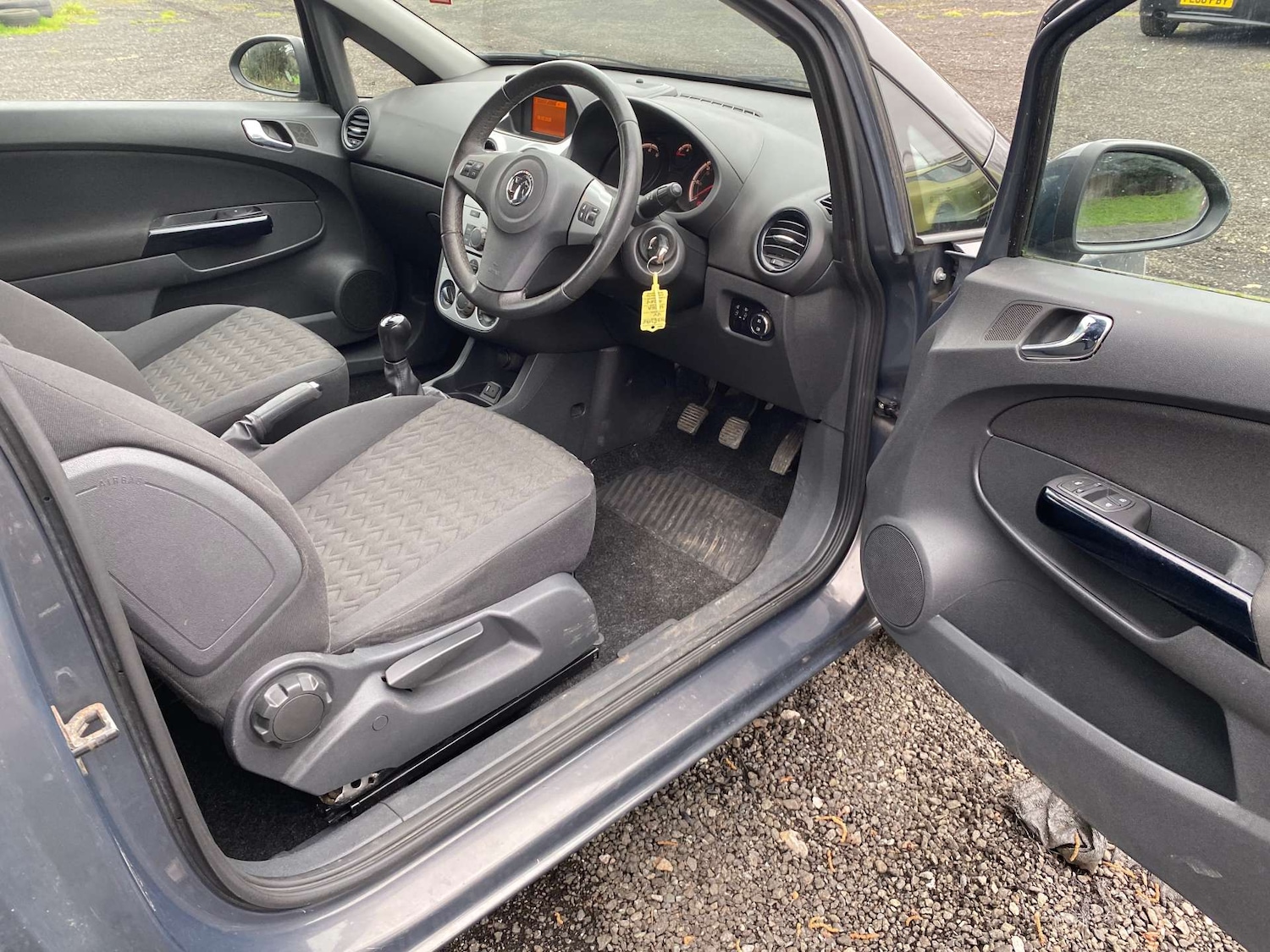 Used Vauxhall Corsa 2013 for sale - 77780987: Photo 11