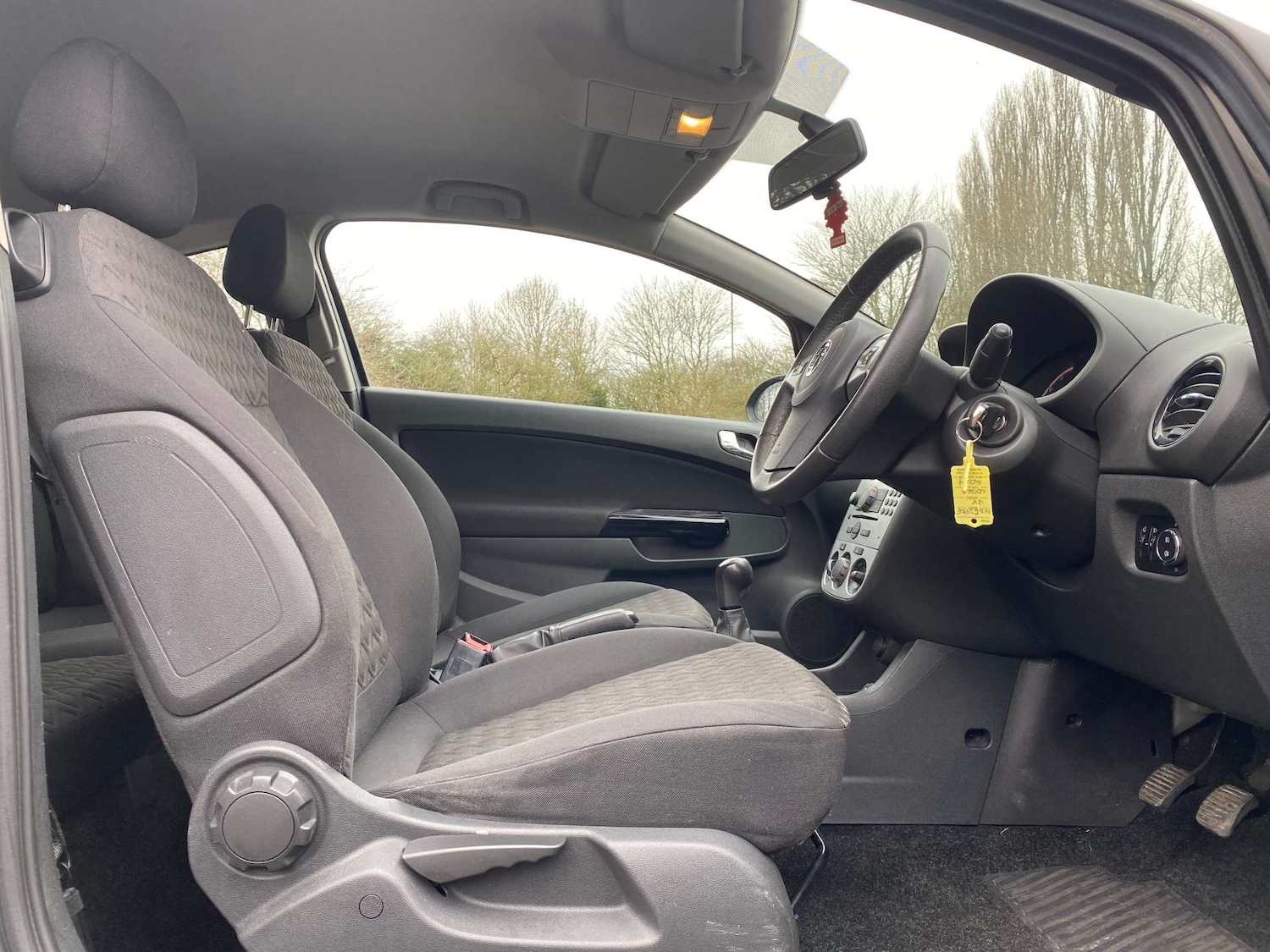 Used Vauxhall Corsa 2013 for sale - 77780987: Photo 12