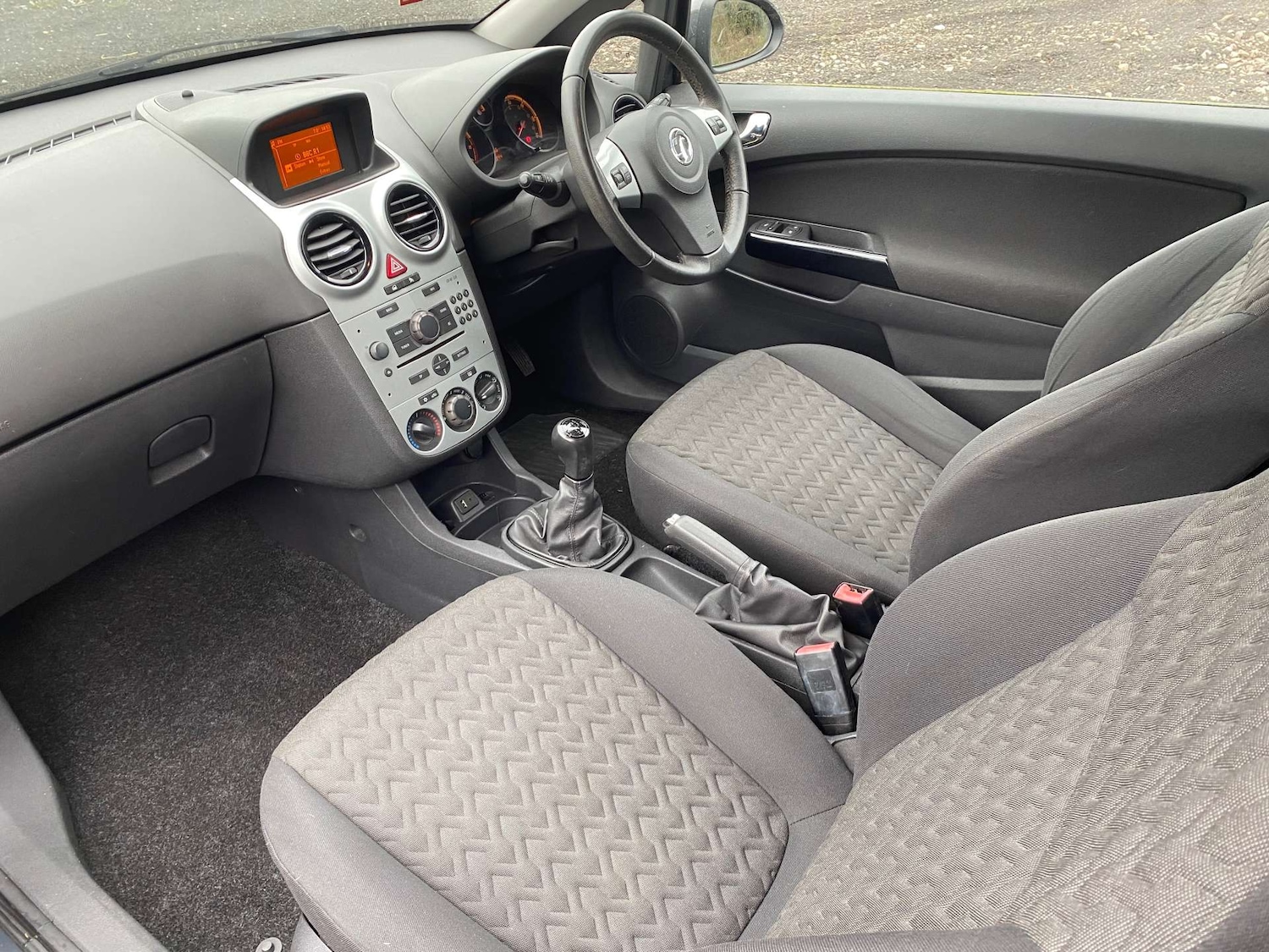 Used Vauxhall Corsa 2013 for sale - 77780987: Photo 14