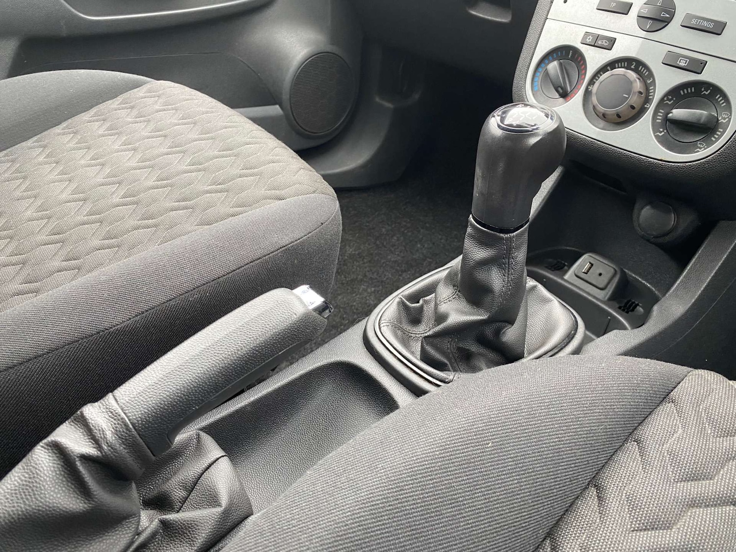 Used Vauxhall Corsa 2013 for sale - 77780987: Photo 16