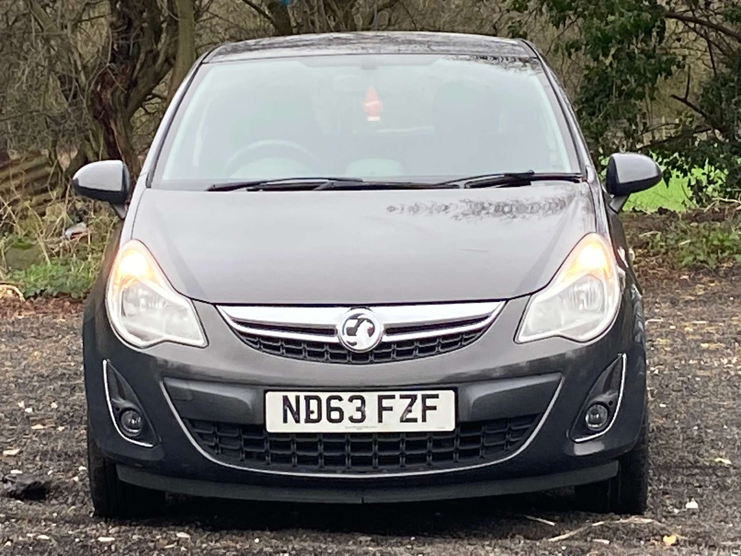 Used Vauxhall Corsa 2013 for sale - 77780987: Photo 2