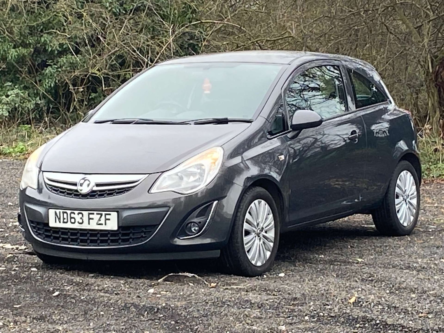 Used Vauxhall Corsa 2013 for sale - 77780987: Photo 3