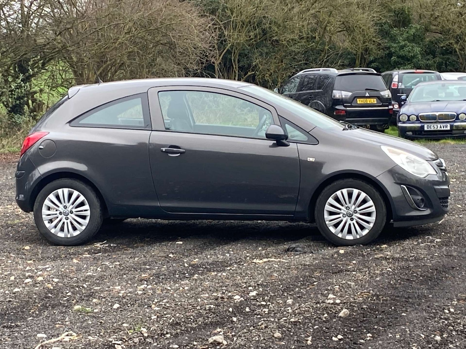 Used Vauxhall Corsa 2013 for sale - 77780987: Photo 5