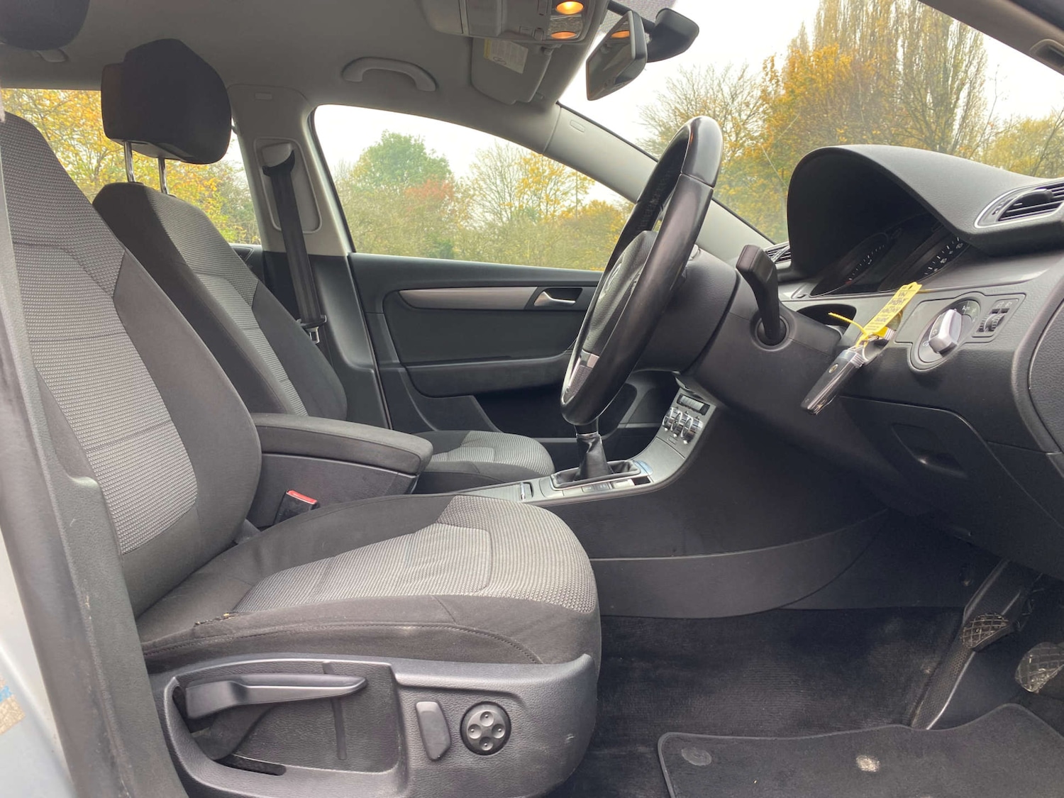 Used Volkswagen Passat 2012 for sale - 76491016: Photo 12