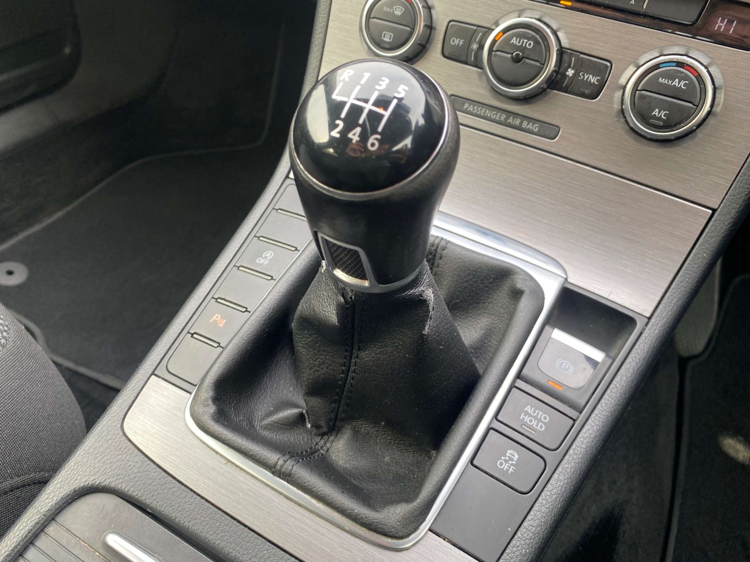 Used Volkswagen Passat 2012 for sale - 76491016: Photo 19