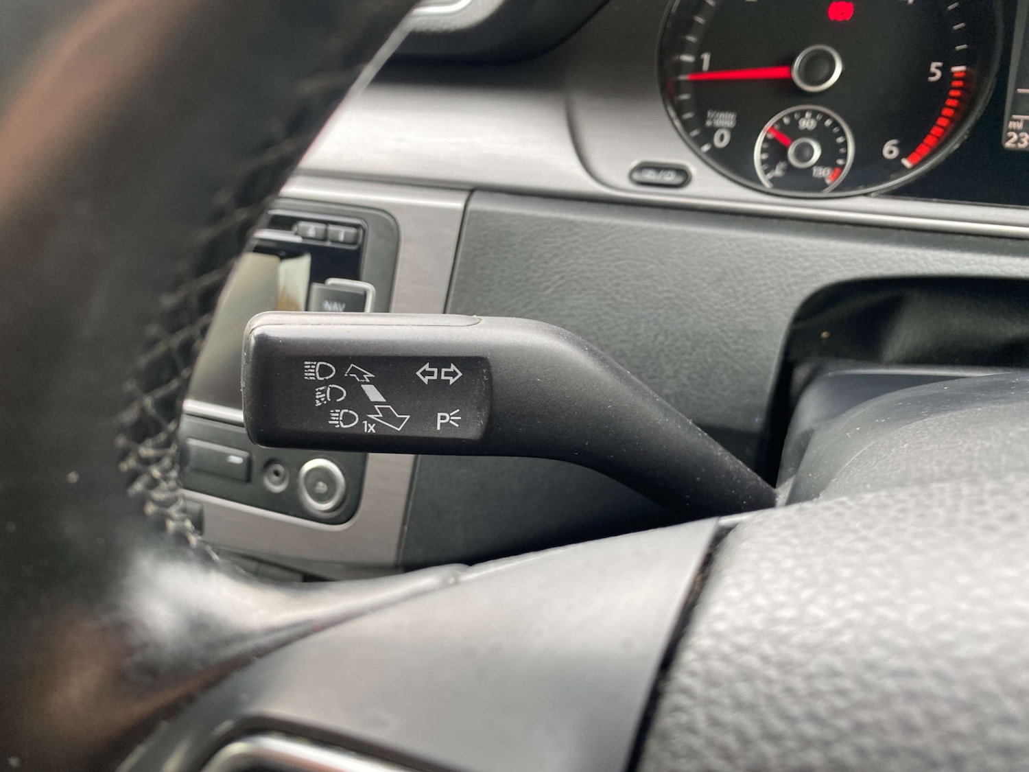 Used Volkswagen Passat 2012 for sale - 76491016: Photo 27