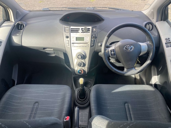 Used Toyota Yaris 2006 for sale - 76210003: Photo 11