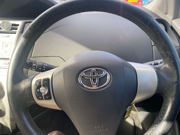 Used Toyota Yaris 2006 for sale - 76210003: Photo 14