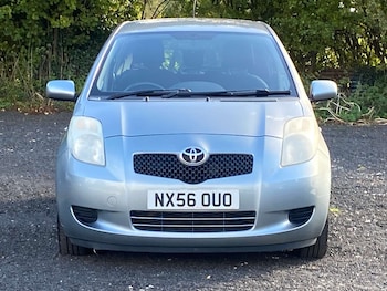 Used Toyota Yaris 2006 for sale - 76210003: Photo 2