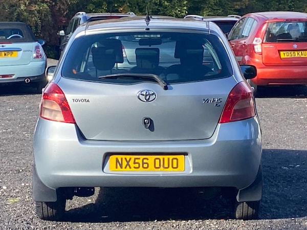 Used Toyota Yaris 2006 for sale - 76210003: Photo 6