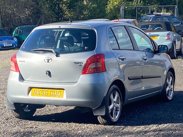 Used Toyota Yaris 2006 for sale - 76210003: Photo 8