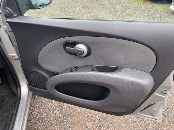 Used Nissan Micra 2006 for sale - 76266385: Photo 23