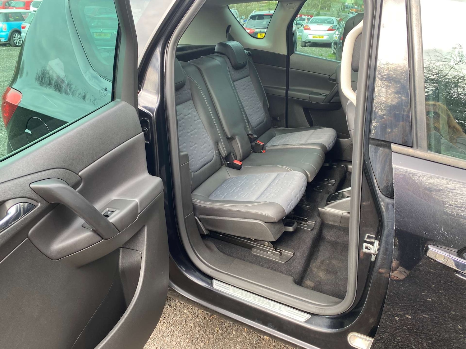 Used Vauxhall Meriva 2011 for sale - 77950417: Photo 17