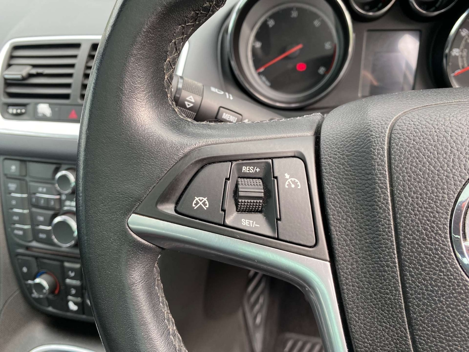 Used Vauxhall Meriva 2011 for sale - 77950417: Photo 23