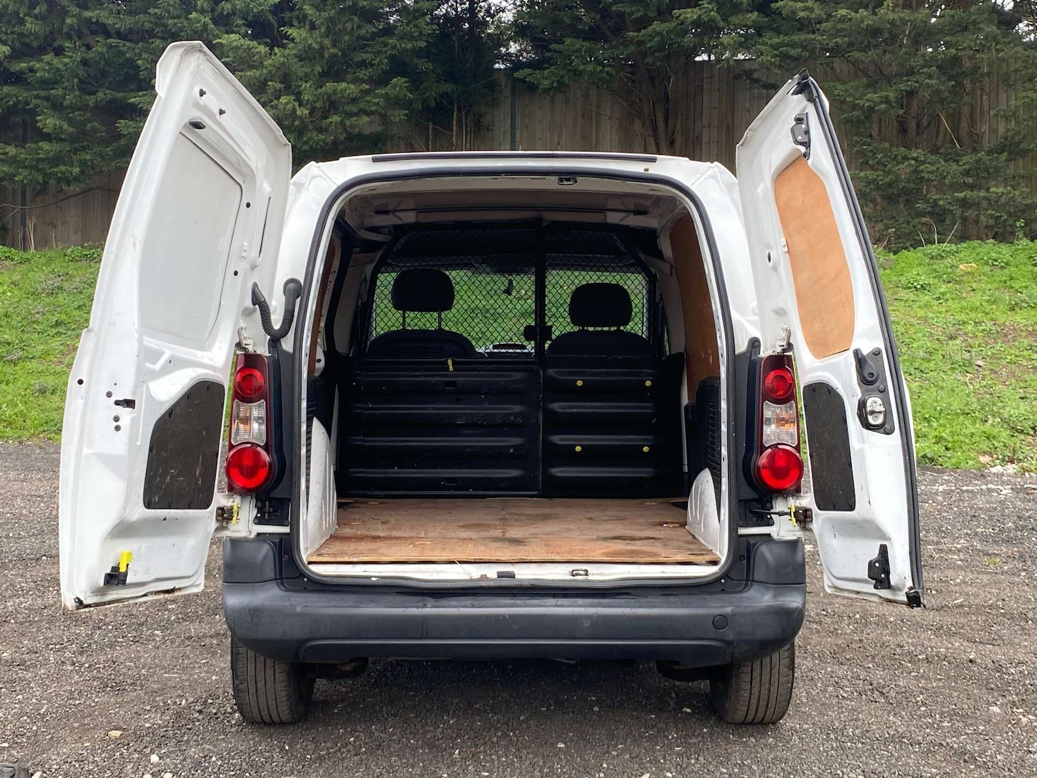 Used Peugeot Partner 2014 for sale - 78000725: Photo 9