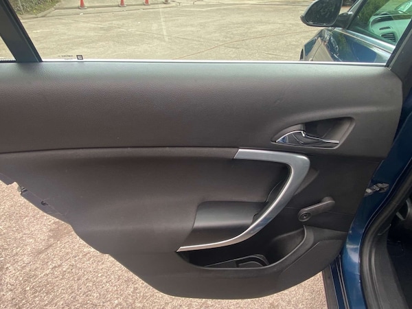 Used Vauxhall Insignia 2012 for sale - 74398623: Photo 13