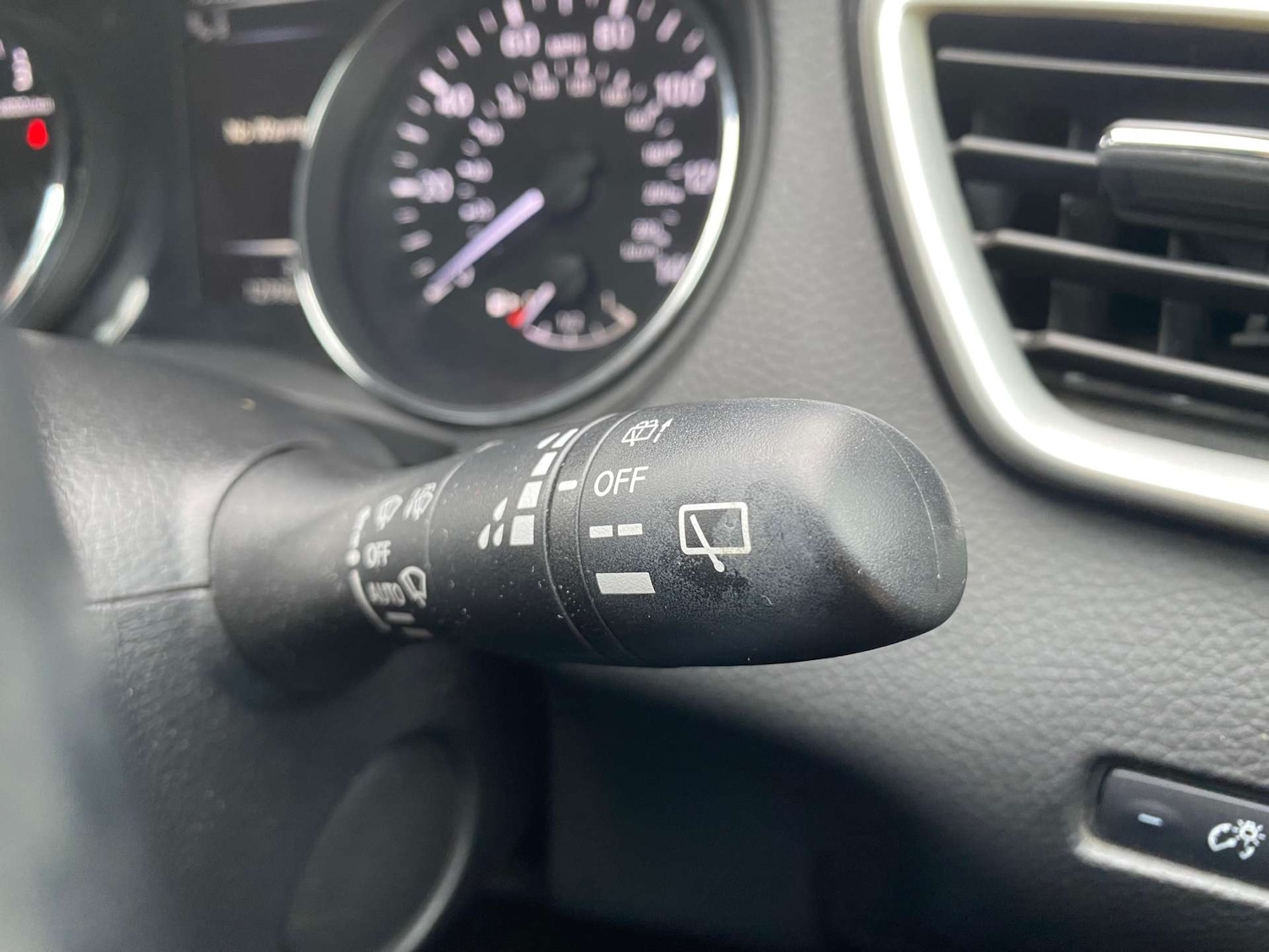 Used Nissan Qashqai 2014 for sale - 77780948: Photo 21